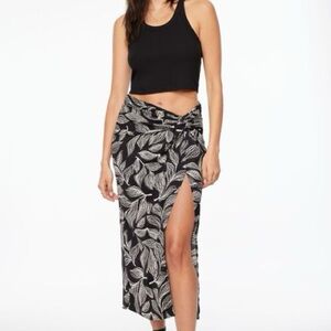 Dynamite Midi Skirt